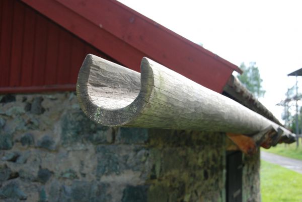 Cost of Wooden Gutter Repair in Grand Prairie