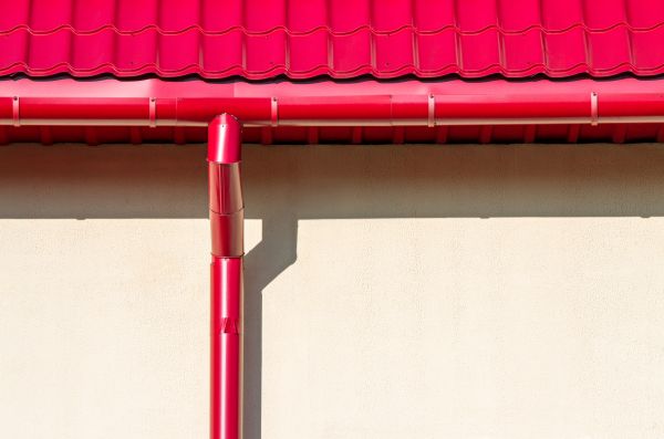 Cost of Downspout Reattachment in Grand Prairie